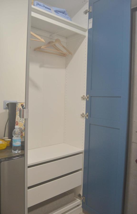 Room&Chiaia Наполи Екстериор снимка